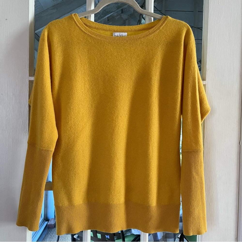 NICOLE MILLER Long Sleeved Cashmere Sweater